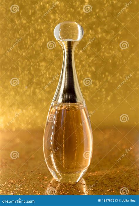 dior gold bottle
